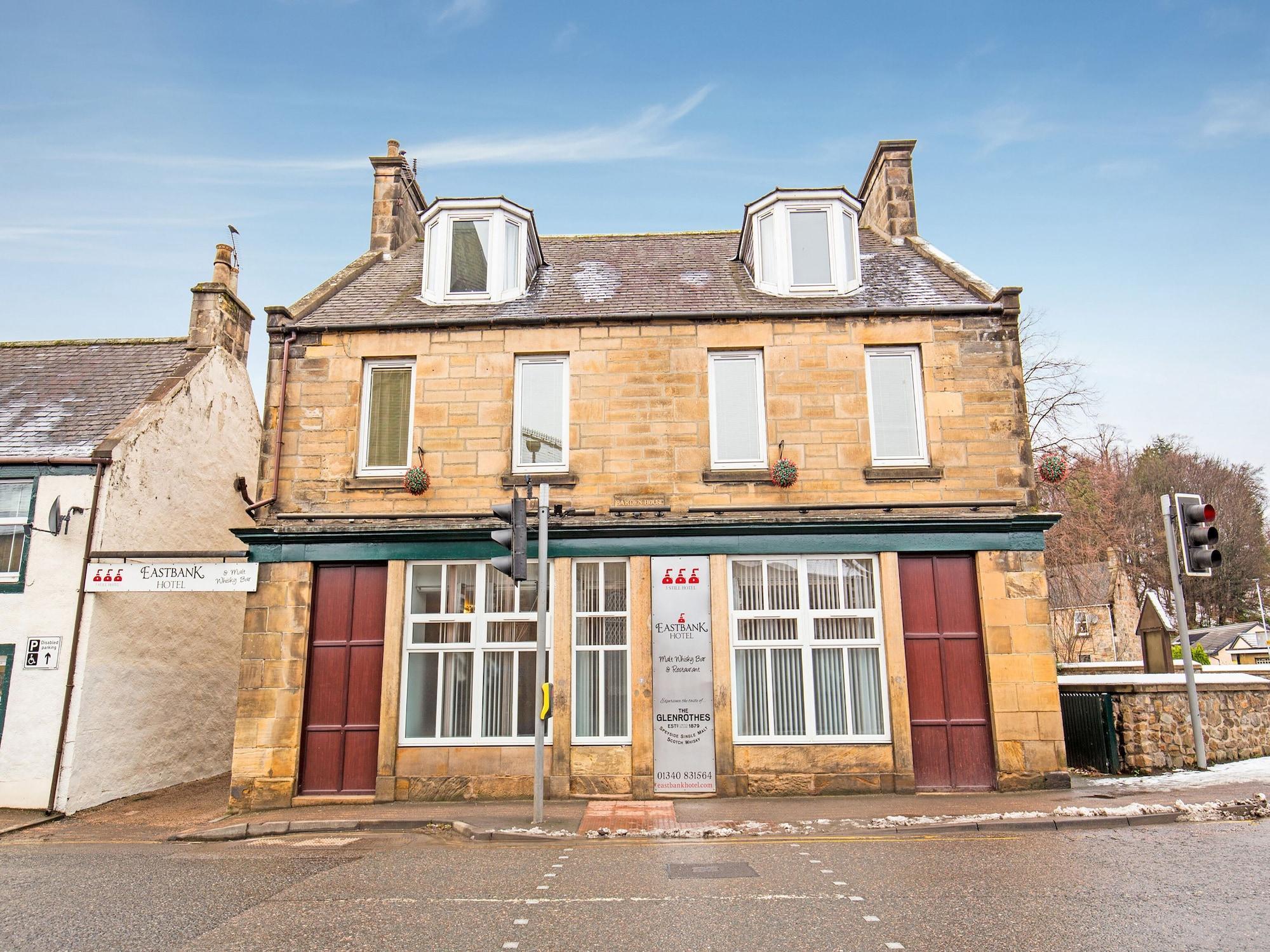 Oyo Eastbank Hotel, Speyside Scotland Rothes Екстериор снимка